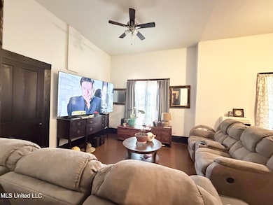 311 Range Ave, Philadelphia, MS 39350 - photo 3