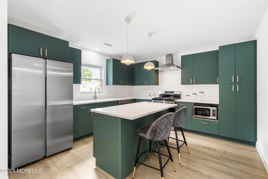 976 Woodmere Dr, Keyport, NJ 07735 - photo 7