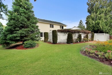 1918 Hammond Ave, Dupont, WA 98327 - photo 3