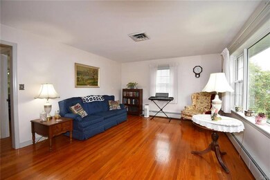 726 N Arch St, Allentown, PA 18104 - photo 2