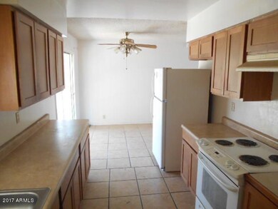 kitchen  (2)