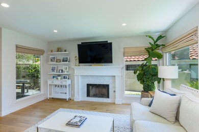 959 Thistlegate Rd Oak Park CA-print-006