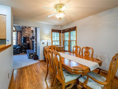 3437 Sycamore Ct NE, Cedar Rapids, IA 52402 - photo 7