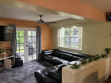 621 SW 68th Ave, Pembroke Pines, FL 33023 - photo 5