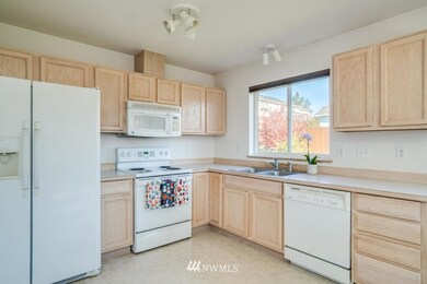 711 N Lyle Ave, East Wenatchee, WA 98802 - photo 7