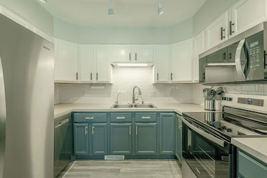 313 Wilson St, Mount Horeb, WI 53572 - photo 7