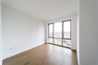 75 Park Ln S unit 906, Jersey City, NJ 07310 - photo 5