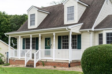 221 Bowmans Run Dr, Stuarts Draft, VA 24477 - photo 7