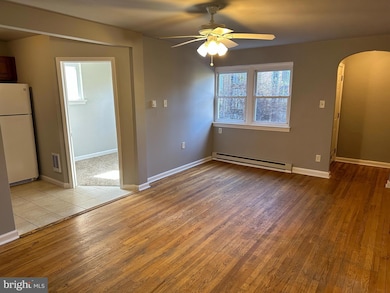 6141 1/2 Old York Rd unit 2, Philadelphia, PA 19141 - photo 3