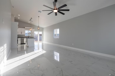 2241 E 15th St, Yuma, AZ 85365 - photo 4