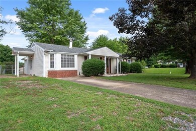 51 Tipperary Dr, Asheville, NC 28806 - photo 7