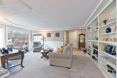 1028 Brandon St, Central Point, OR 97502 - photo 7