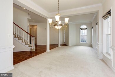 8182 Usher Dr, Lorton, VA 22079 - photo 6