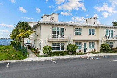 53 SE Seminole St unit A, Stuart, FL 34994 - photo 3