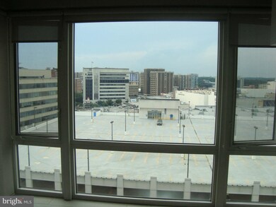 The Crescent unit 1307, Silver Spring, MD 20910 - photo 3