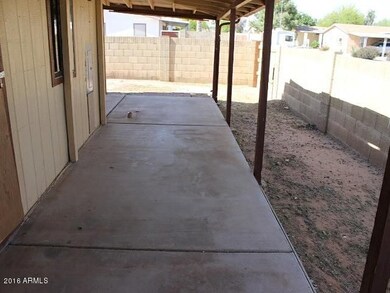 023-160687-back-patio-2