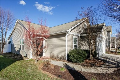 5783 Misty Hill Cir, Clemmons, NC 27012 - photo 2