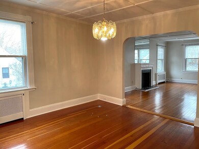 25 Bliss Rd unit 2, Newport, RI 02840 - photo 3