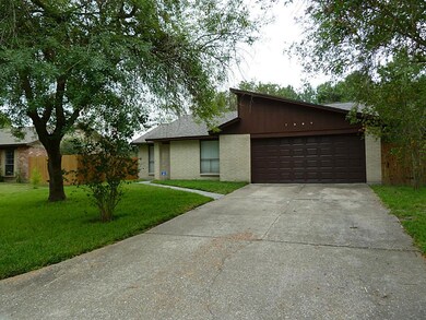 7907 Salge Dr, Houston, TX 77040 - photo 2