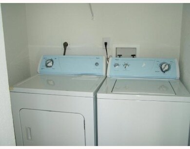 615 Meadows Cir unit 615, Boynton Beach, FL 33436 - photo 5