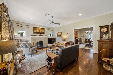 1618 Colquitt St, Houston, TX 77006 - photo 7