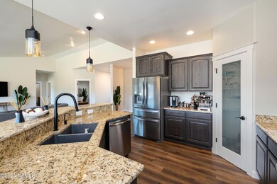 8150 E Neptune Dr, Flagstaff, AZ 86004 - photo 4