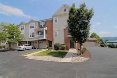 7160 Pioneer Dr, Macungie, PA 18062 - photo 2