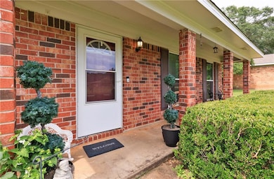 6770 King Arthur Dr, Mobile, AL 36619 - photo 4