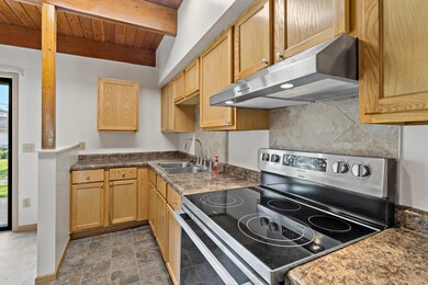 110 Winnipeg Ave, Saint Paul, MN 55117 - photo 5
