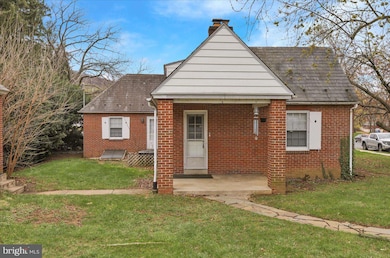 1823 N 15th St, Reading, PA 19604 - photo 6