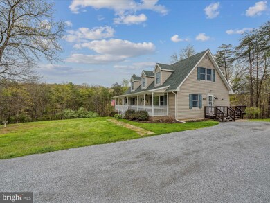 120 Melody Ln, Berkeley Springs, WV 25411 - photo 3