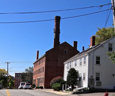 12 Portland Ave unit 2, Dover, NH 03820 - photo 4