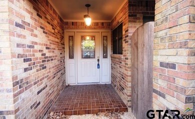 222 Heritage Cir, Tyler, TX 75703 - photo 2