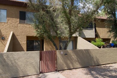 2121 S Pennington unit 42, Mesa, AZ 85202 - photo 2