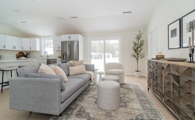 100 Oxbow Rd, Wayland, MA 01778 - photo 5