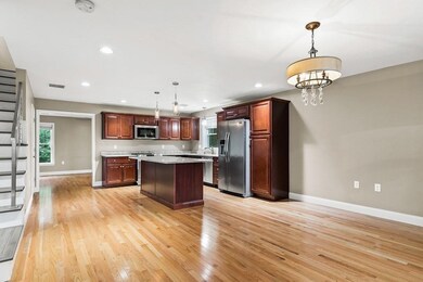 31 Sullivan St, Attleboro, MA 02703 - photo 3