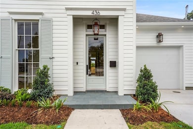 Inviting front door entry
