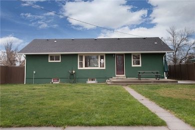 716 W Division St, Hardin, MT 59034 - photo 4