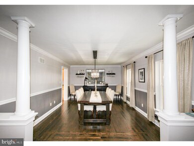 413 Gorsuch St, Folsom, PA 19033 - photo 4