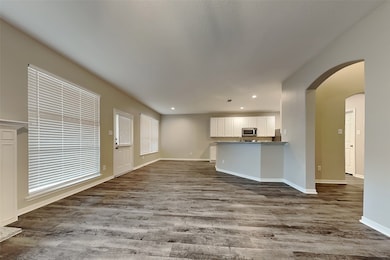 9911 Valance Way, Conroe, TX 77385 - photo 2