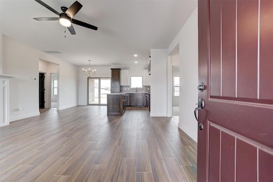 205 Juniper Cir, Noble, OK 73068 - photo 5