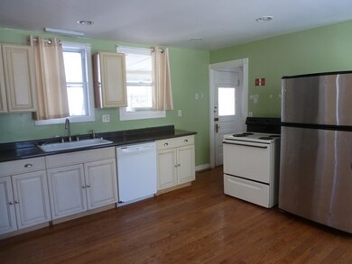 10 Pleasant St unit Front, Foxboro, MA 02035 - photo 3