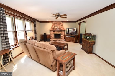 10 Spearhead Trail, Shamong, NJ 08088 - photo 4