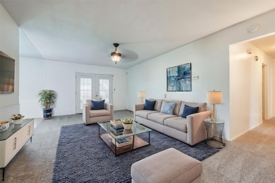 3501 Richardson Ct W, Fort Worth, TX 76119 - photo 6