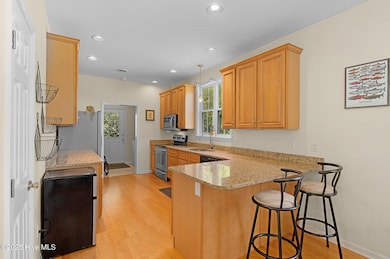 Kitchen with bar seating