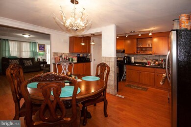 2054 S 10th St, Camden, NJ 08104 - photo 4