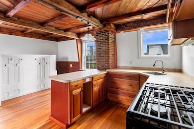 102 Front St unit 3, Marblehead, MA 01945 - photo 5