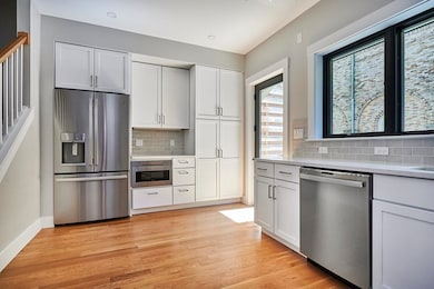 10 Hawley St unit 2B, Northampton, MA 01060 - photo 4