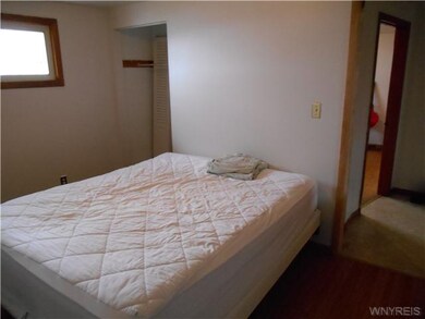 Bedroom Bedroom #3 Upstairs