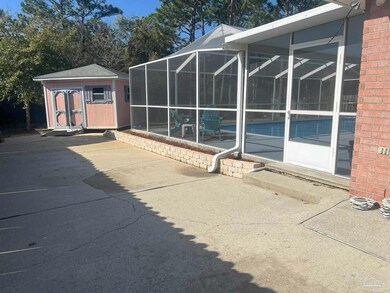 1725 Lighthouse Pointe Dr, Gulf Breeze, FL 32563 - photo 3